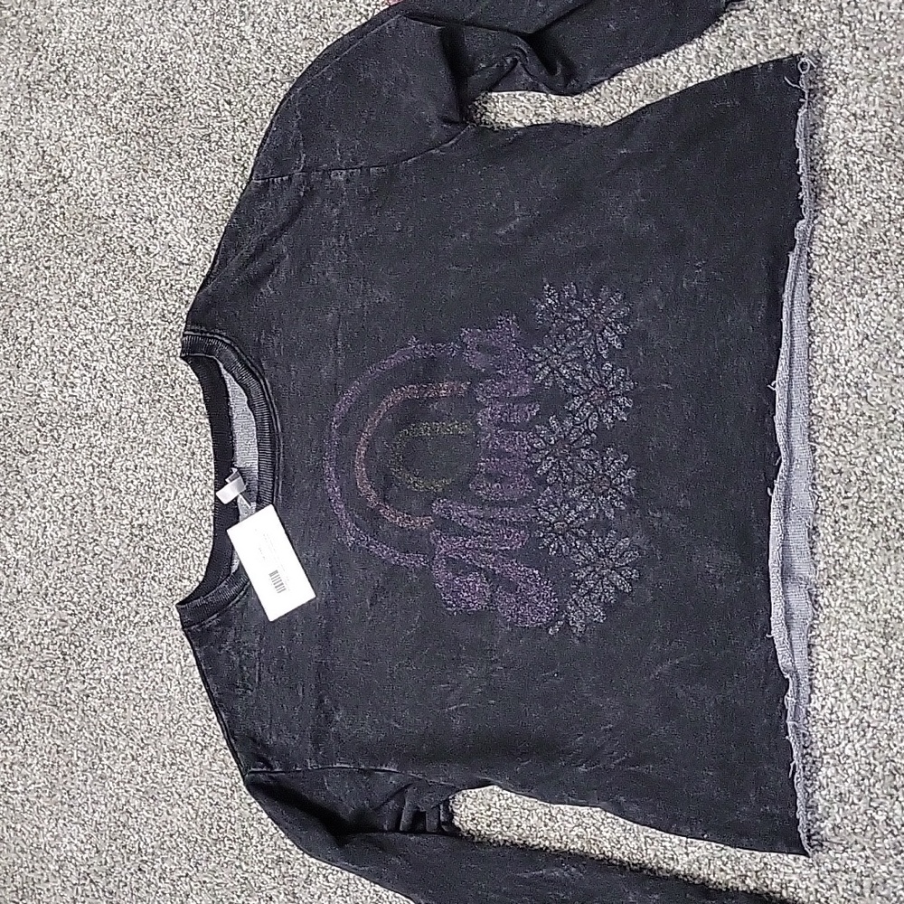 LOVE VINTAGE. Women's Large. MAMA crop top sweatshirt